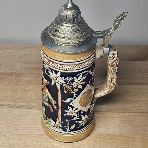 Vintage Golden Crown E&R Western Germany Beer Stein, lidded Beer Stein 9inch - Picture 12 of 13